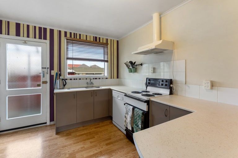 Photo of property in 2/28 Lyndon Street, Riccarton, Christchurch, 8041