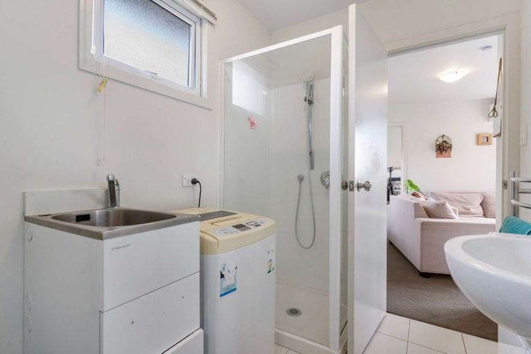 Photo of property in 8/37 Waipa Street, Birkenhead, Auckland, 0626