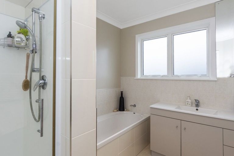 Photo of property in 11 Tarata Street, Matua, Tauranga, 3110