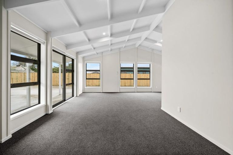 Photo of property in 12b Brown Avenue, Carterton, 5713