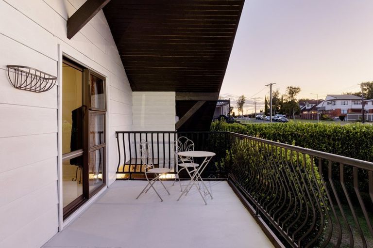 Photo of property in 120 Edgecumbe Road, Tauranga South, Tauranga, 3112