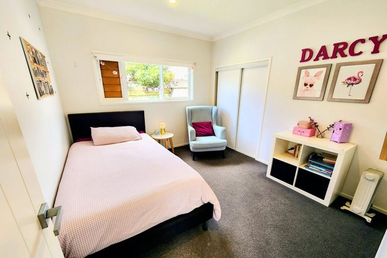 Photo of property in 6 Sophia Place, Karaka, Papakura, 2113