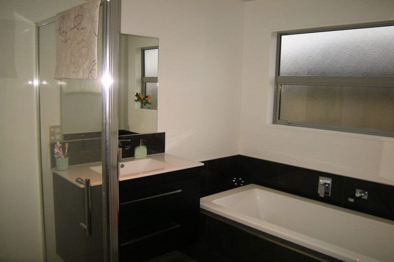 Photo of property in 14 Greenstone Street, Rolleston, 7614