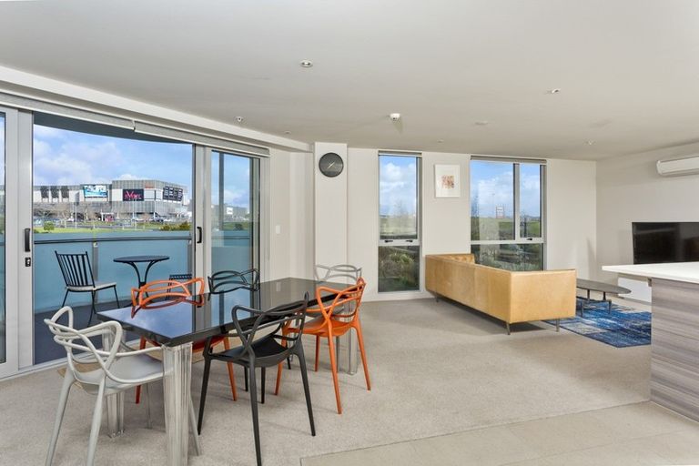 Photo of property in 604/27 Don Mckinnon Drive, Albany, Auckland, 0632