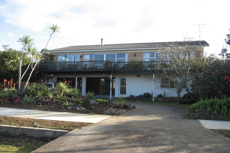Photo of property in 51 Riverview Road, Kerikeri, 0230