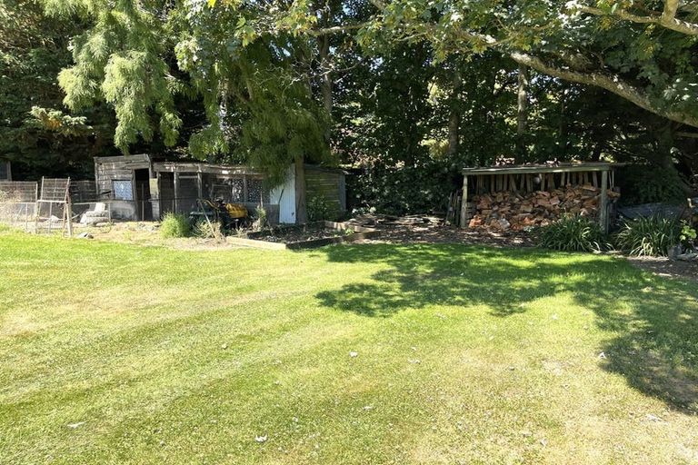 Photo of property in 11 Halsey Street, Clinton, 9534