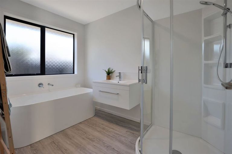 Photo of property in 42a Thomson Street, Tinwald, Ashburton, 7700