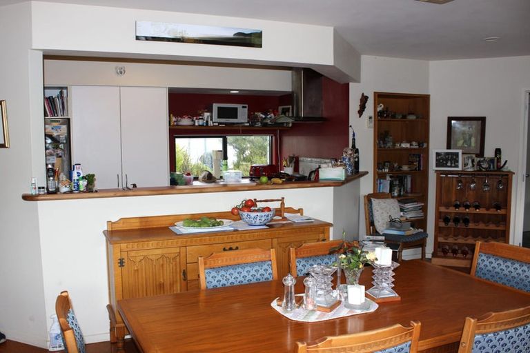 Photo of property in 111 Pinewood Court, Matarangi, Whitianga, 3592