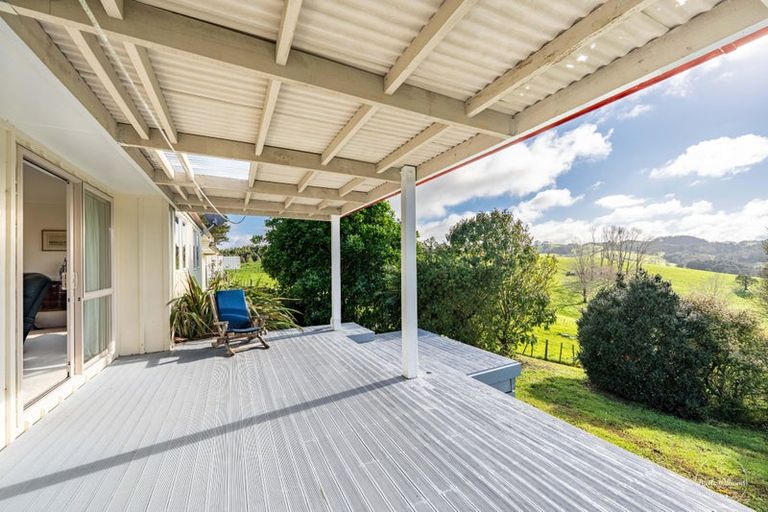 Photo of property in 24 Totara Rise, Maungaturoto, 0588