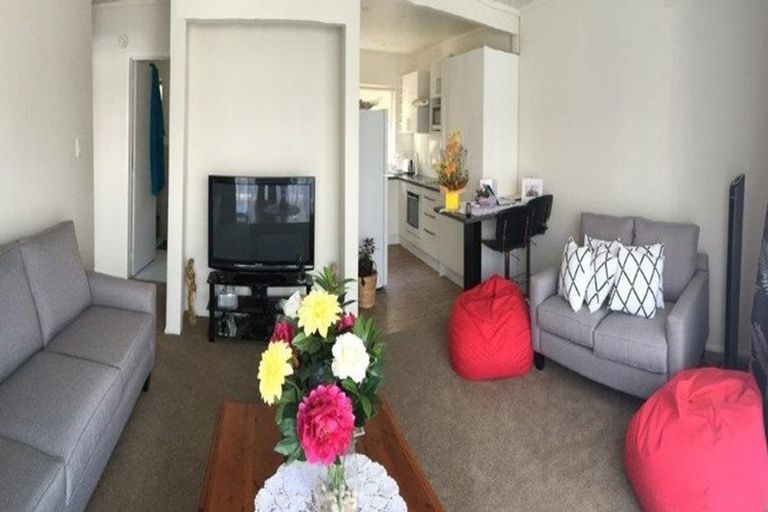 Photo of property in 9/41 Anzac Road, Browns Bay, Auckland, 0630