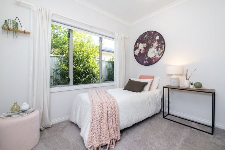 Photo of property in 10 Donald Place, Frimley, Hastings, 4120