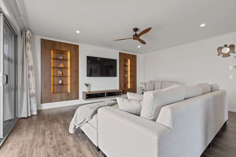 Photo of property in 36 Manawa Road, Papamoa Beach, Papamoa, 3118