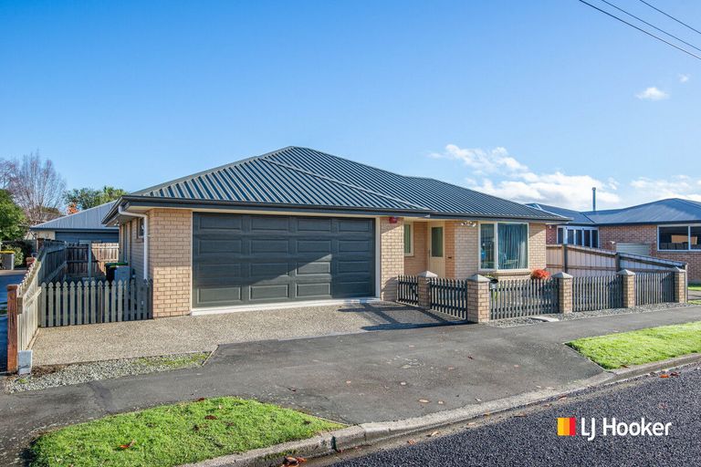 Photo of property in 23 Forfar Street, Mosgiel, 9024