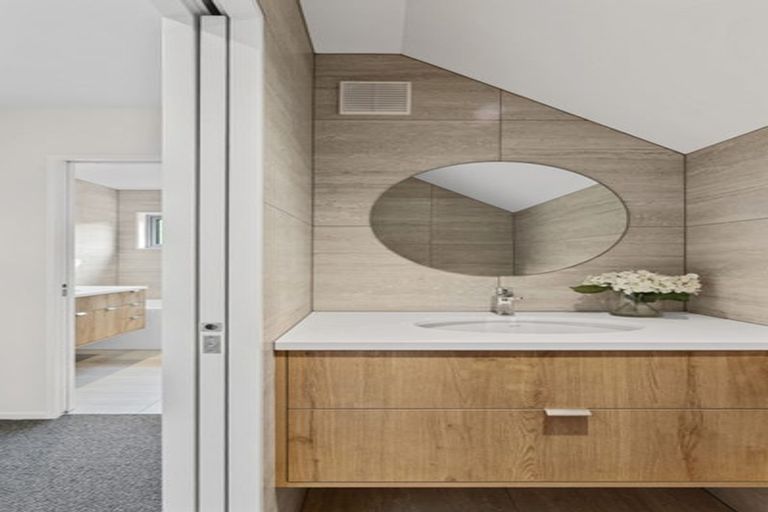 Photo of property in 1 Kahika Lane, Westmorland, Christchurch, 8025