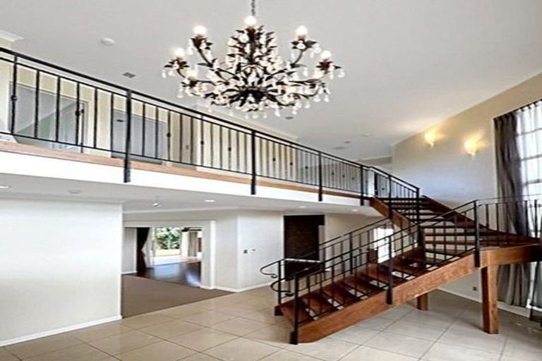 Photo of property in 22 Sovereign Street, Flat Bush, Auckland, 2019