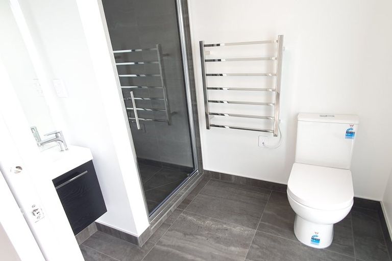 Photo of property in 36 Central Terrace, Alicetown, Lower Hutt, 5010