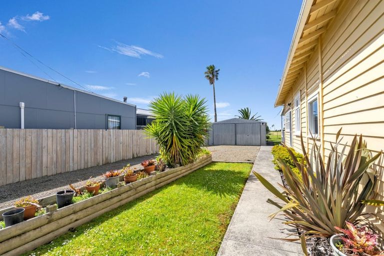Photo of property in 5 Ruawai Wharf Road, Ruawai, 0530