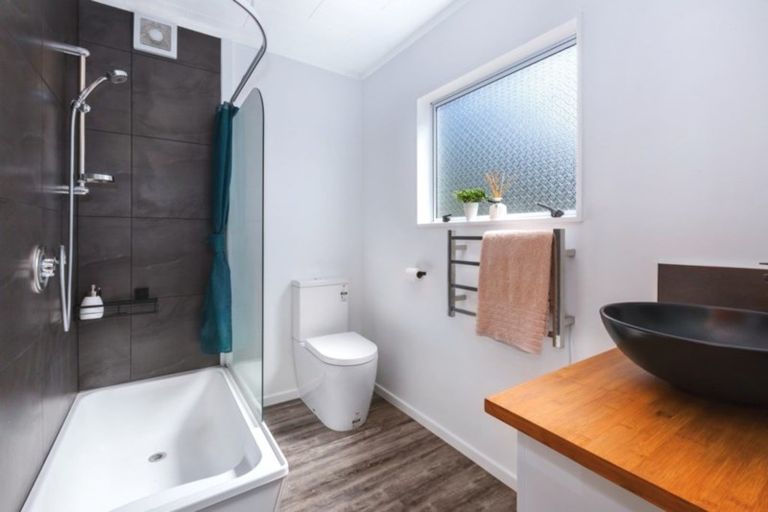 Photo of property in 10 Ration Lane, Whitby, Porirua, 5024