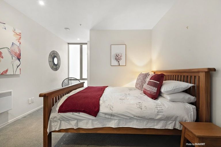 Photo of property in Trinity Apartments, 806/19 College Street, Te Aro, Wellington, 6011