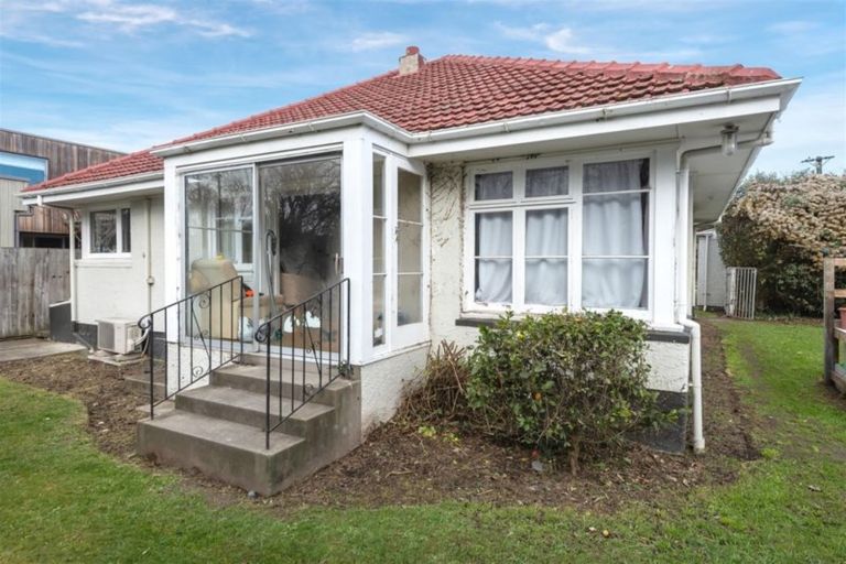 Photo of property in 21 Woodford Terrace, Ilam, Christchurch, 8053