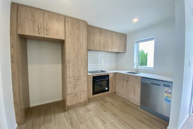 Photo of property in 4/160 Hills Road, Edgeware, Christchurch, 8013