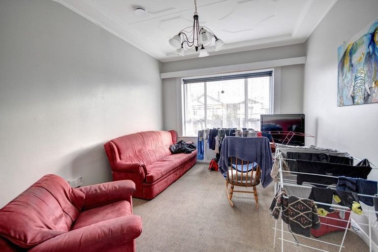 Photo of property in 115 Bay View Road, South Dunedin, Dunedin, 9012