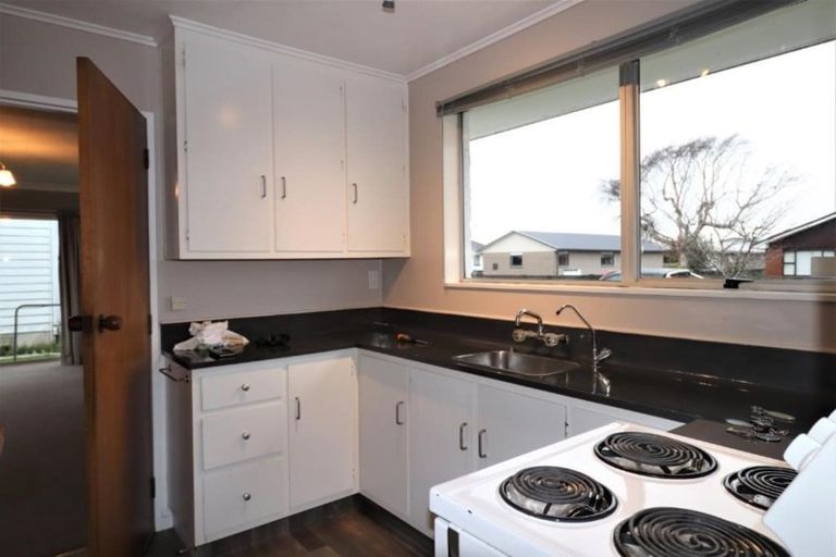 Photo of property in 70 Macmaster Street, Richmond, Invercargill, 9810