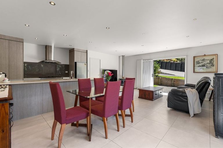 Photo of property in 11 Southill Way, Pyes Pa, Tauranga, 3112