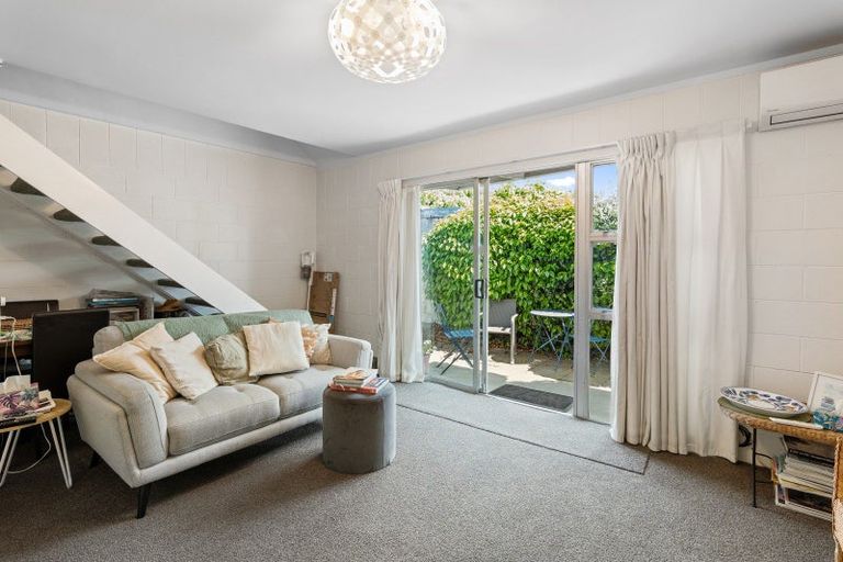 Photo of property in 4/88 Office Road, Merivale, Christchurch, 8014