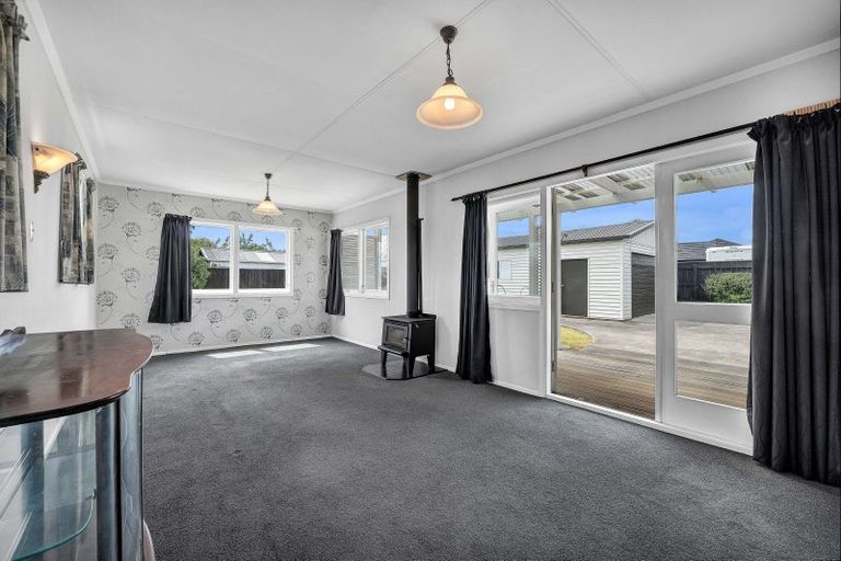 Photo of property in 5 Hori Street, Vogeltown, New Plymouth, 4310