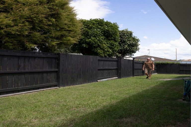 Photo of property in 27 Balmacewen Place, Mount Maunganui, 3116