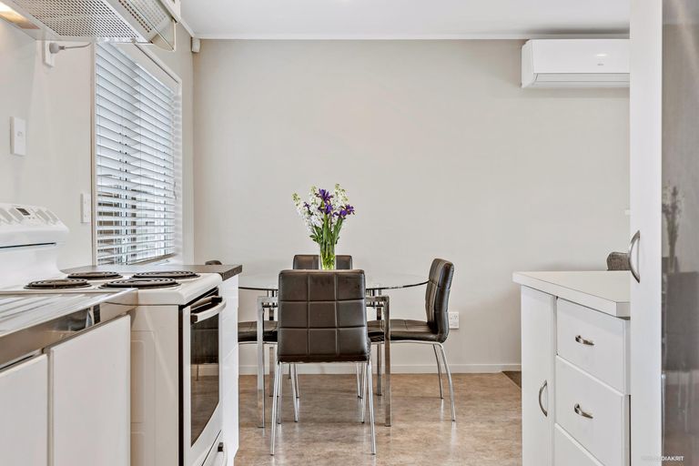 Photo of property in 24a Puriri Road, Pukekohe, 2120