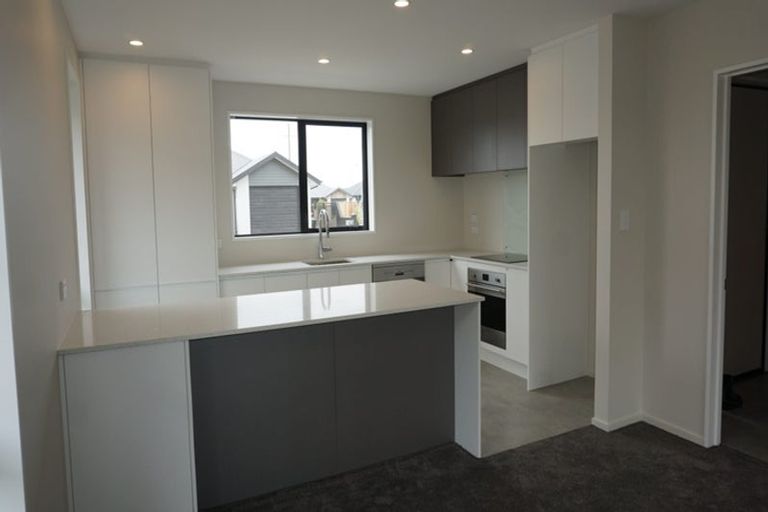 Photo of property in 28 Te Pakiaka Road, Pegasus, 7612