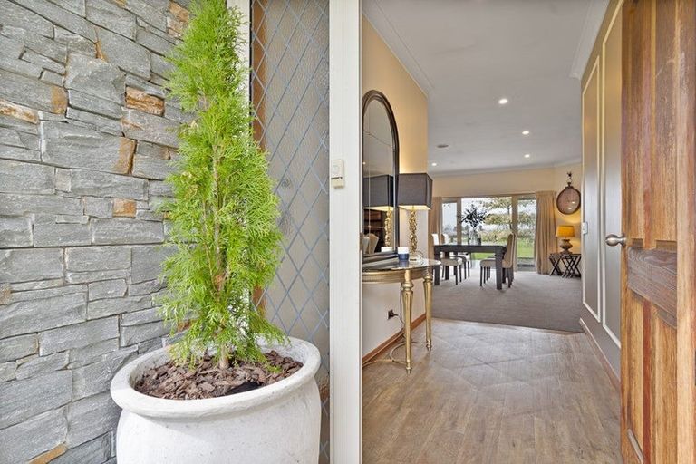 Photo of property in 17a Chamberlain Road, Masterton, 5810