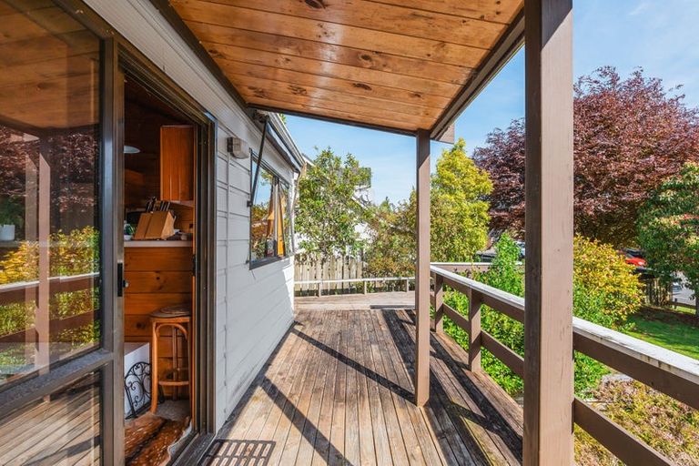 Photo of property in 64 Shepherd Road, Waipahihi, Taupo, 3330