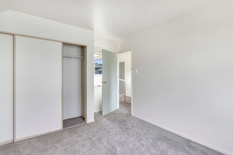 Photo of property in 4/17 Longley Place, Addington, Christchurch, 8024