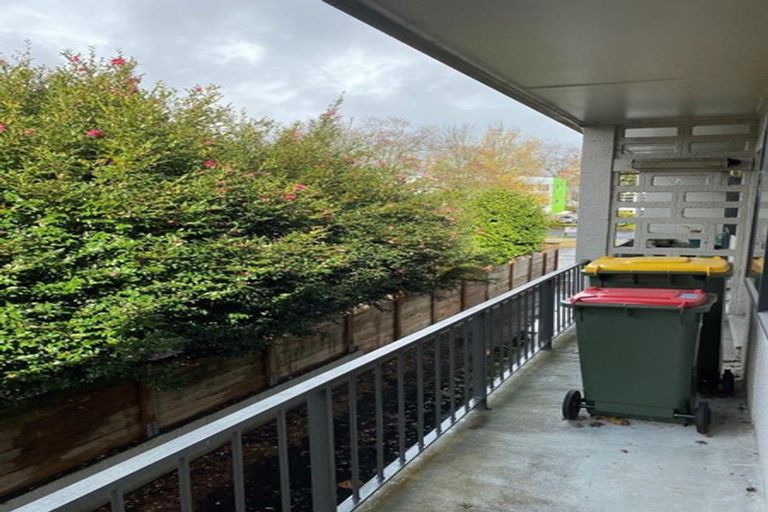 Photo of property in 9/14 Hardley Street, Whitiora, Hamilton, 3200