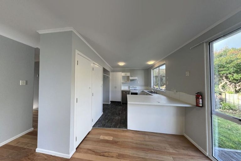 Photo of property in 11 Sydney Crescent, Raumati South, Paraparaumu, 5032
