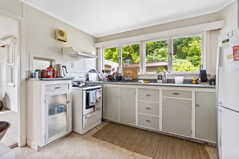 Photo of property in 8 Banff Street, Regent, Whangarei, 0112