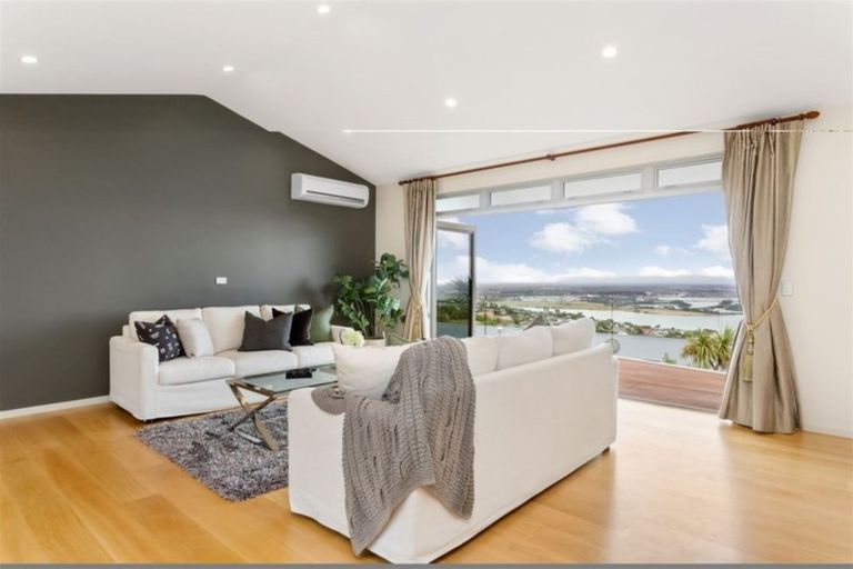 Photo of property in 2 Ti Kouka Eco Lane, Redcliffs, Christchurch, 8081