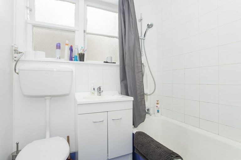 Photo of property in 608 Gladstone Road, Te Hapara, Gisborne, 4010