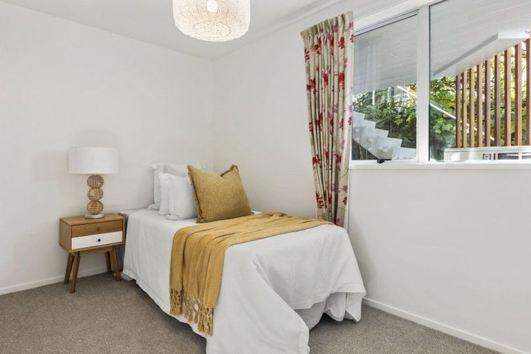 Photo of property in 1 Overdale Drive, Cashmere, Christchurch, 8022