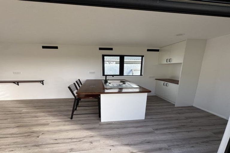 Photo of property in 195 Ngamotu Road, Spotswood, New Plymouth, 4310