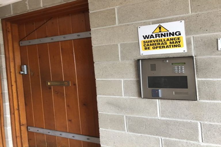 Photo of property in 17/868 Colombo Street, Christchurch Central, Christchurch, 8013