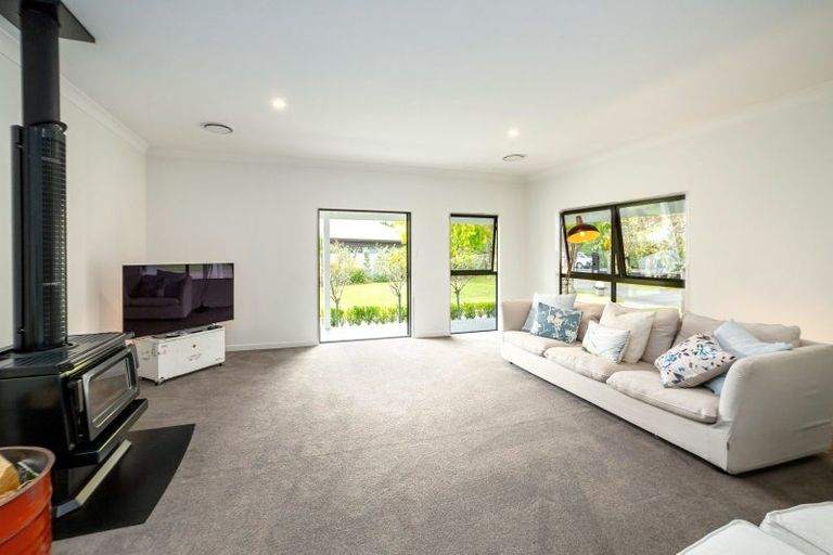 Photo of property in 4-6 Mole Street, Greytown, 5712