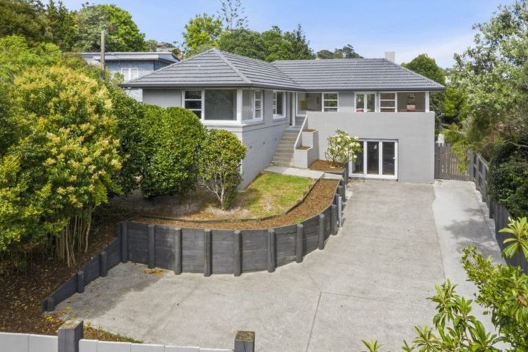Photo of property in 585 Whangaparaoa Road, Stanmore Bay, Whangaparaoa, 0932