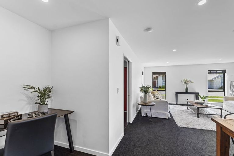 Photo of property in 18 Robert Duncan Road, Belfast, Christchurch, 8051