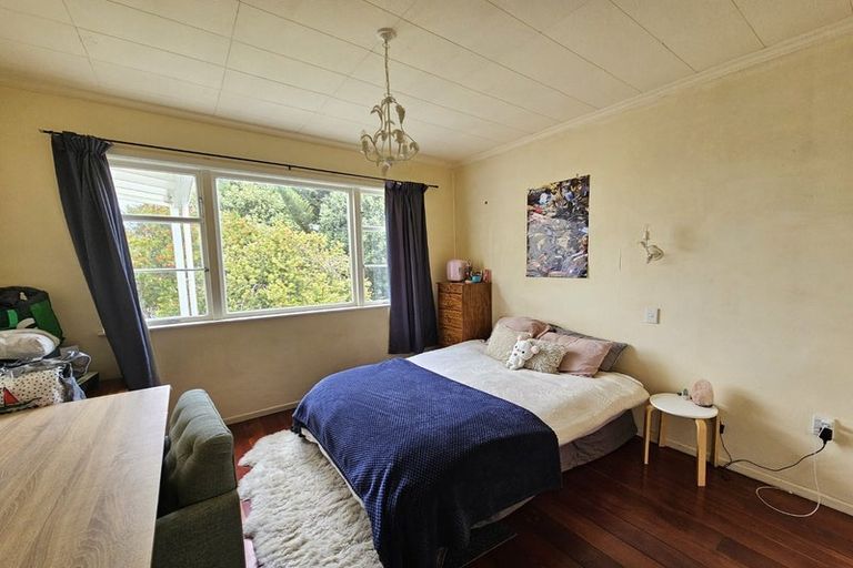 Photo of property in 35 Awatea Street, Ranui, Porirua, 5024