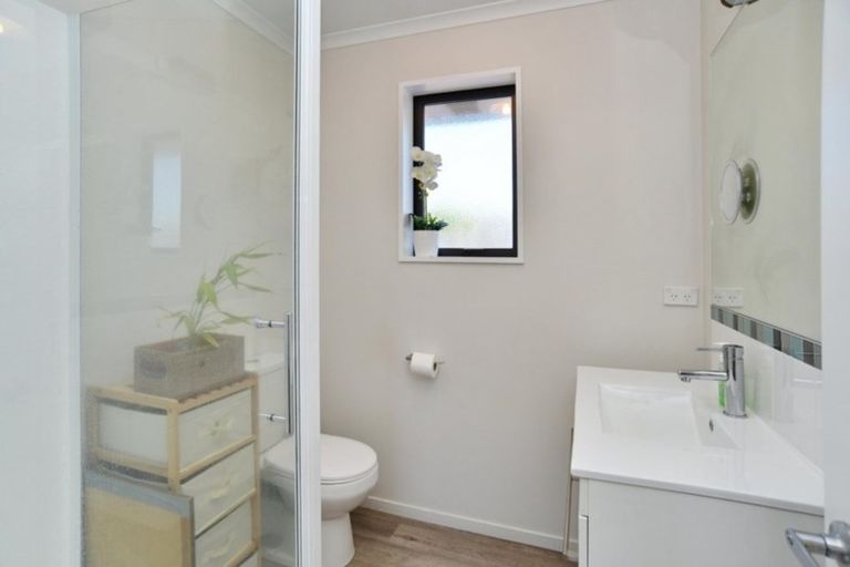 Photo of property in 7c Olivea Place, Oxford, 7430