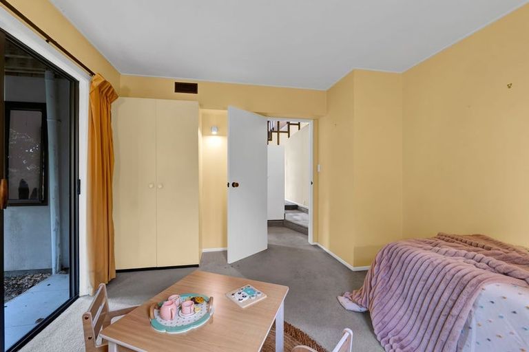 Photo of property in 15f Glen Almond Street, New Plymouth, 4310